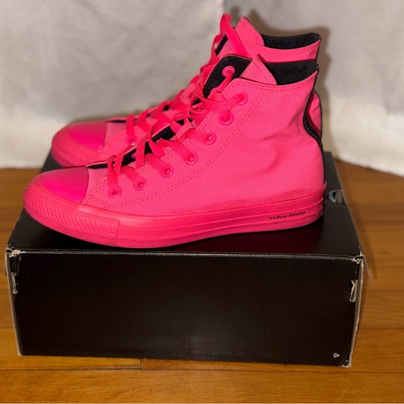 Converse x O.P.I Collab Hit Pink High Tops RARE LIMITED EDITION - Picture 4 of 4